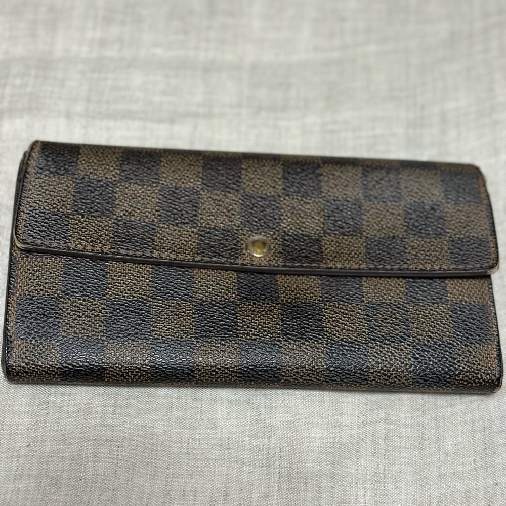 Louis Vuitton Damier Ebene Sarah Wallet